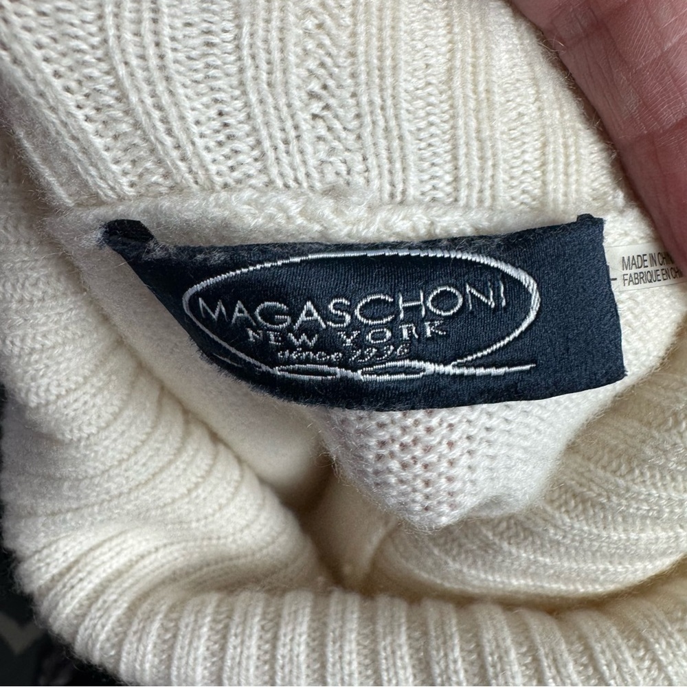Magaschoni New York Cable Knit Turtleneck Peplum  Sweater Top XL